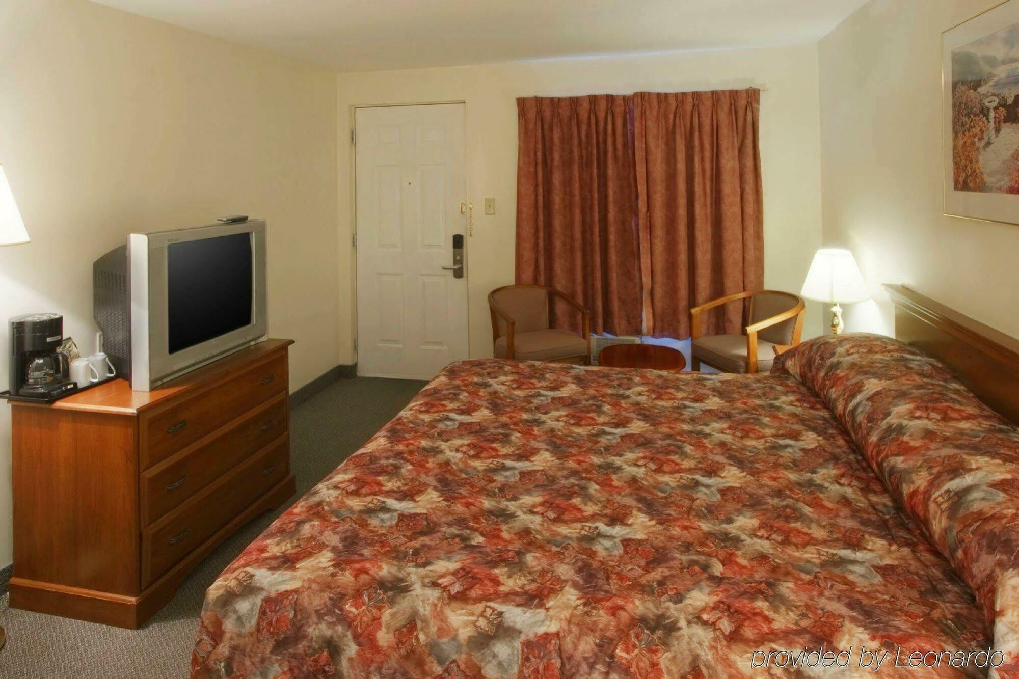 Econo Lodge Inn & Suites Saint John Zimmer foto